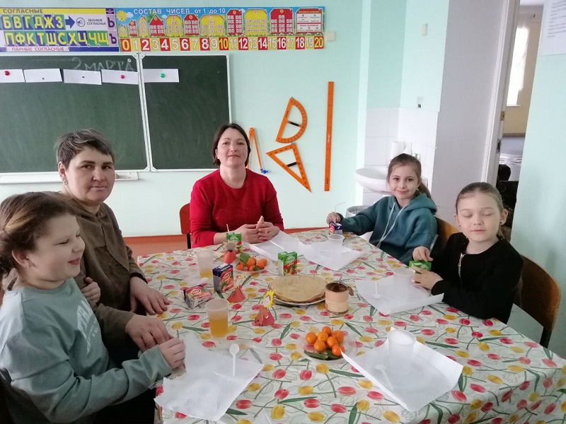 Празднование Масленицы..